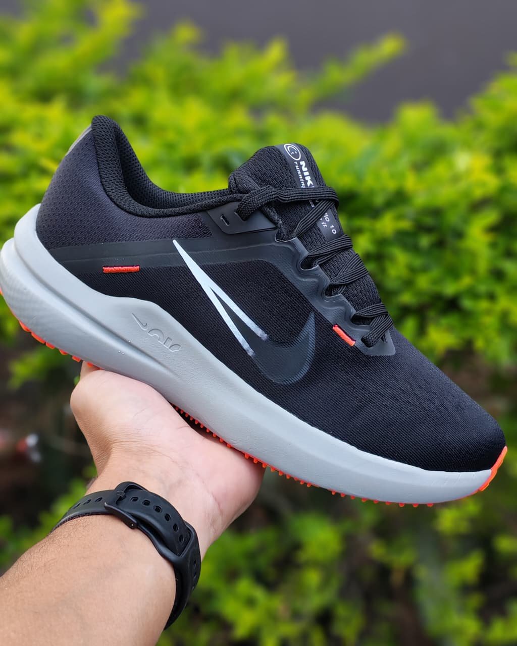 Nike Air Zoom Winflo 10 negro Gris