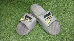 Sandalia Nike Gris Militar, foto 1