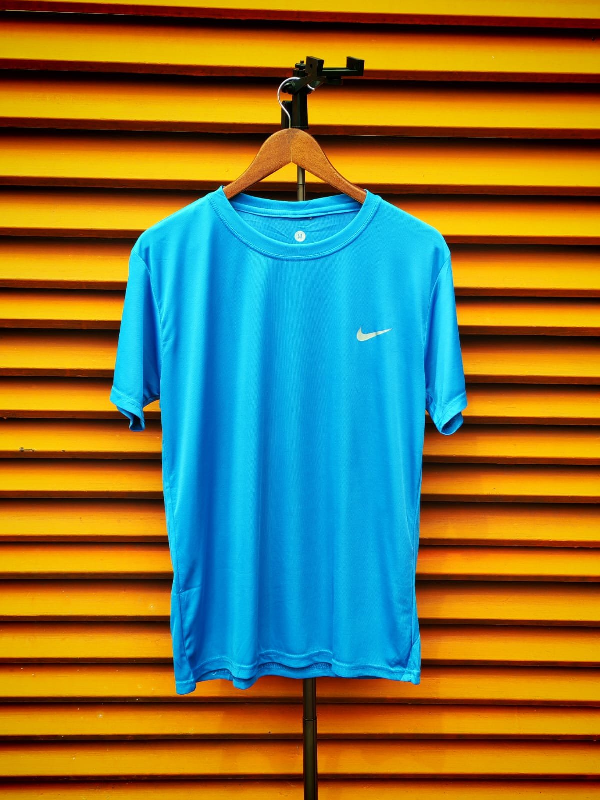 Camisa Dry Fit Nike Celeste Diseño Liso