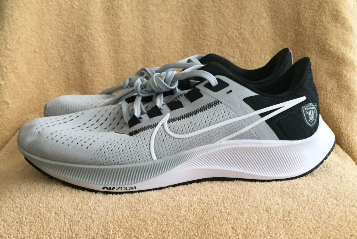 Nike Pegasus 38 Gris Logo Blanco Juvenil, foto 1