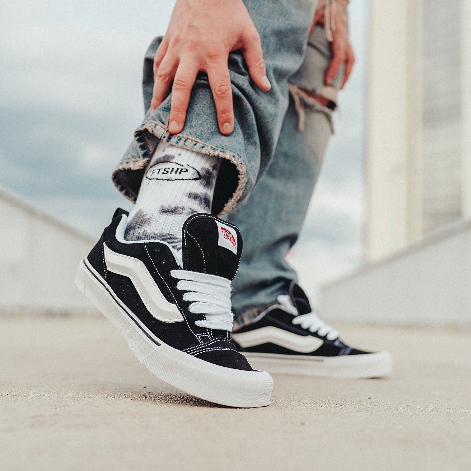 Vans Knu Skool Negra Blanco Baja, foto 1