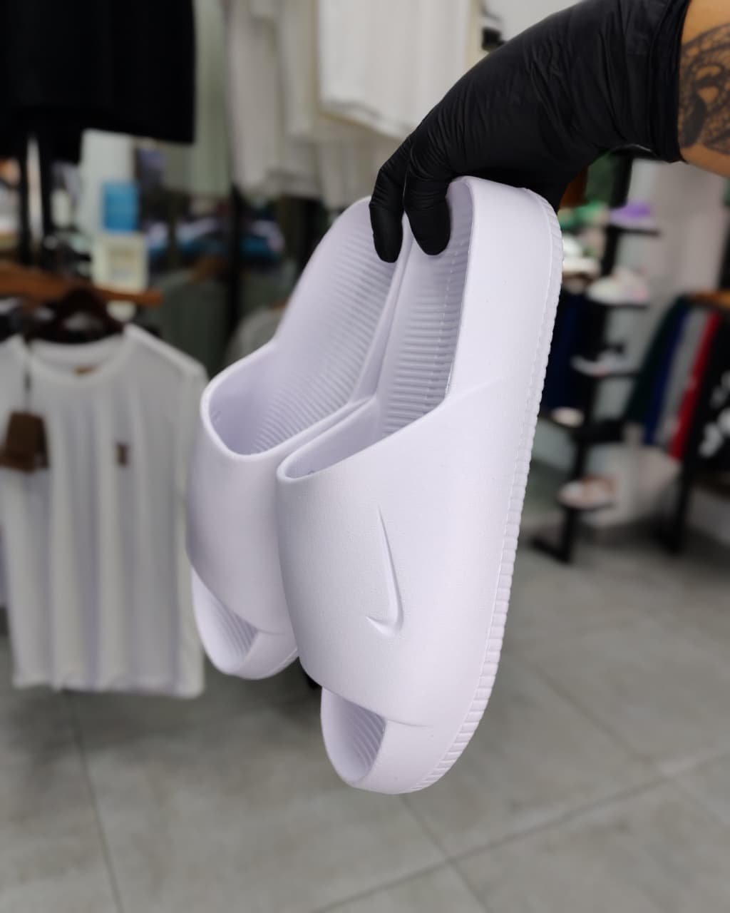 Sandalia Nike Calm Blanca , foto 1